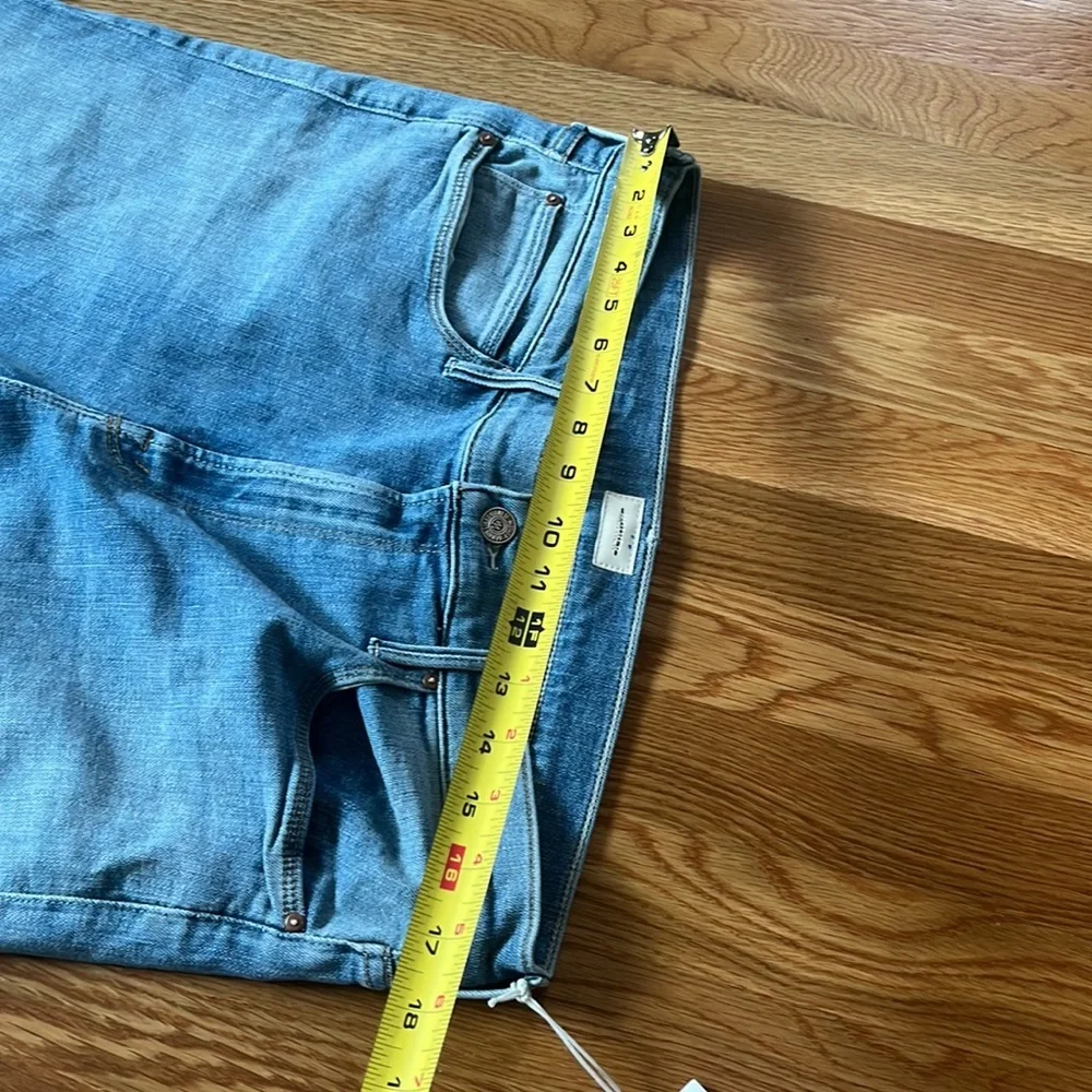 NWT MOTHER The Runaway Step Fray Kiss and Make Up size 34 - Picture 9 of 16